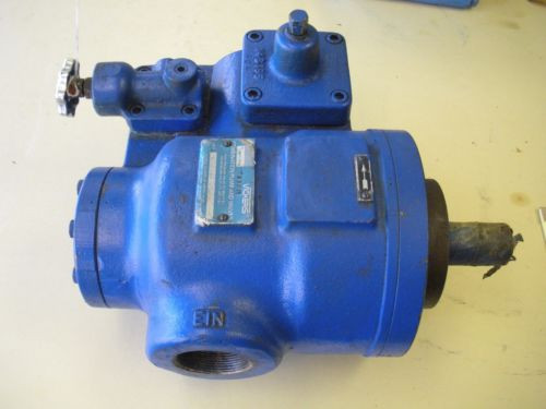 Vickers Hydraulic Combination Pump & Valve VC-1380-6-230B5