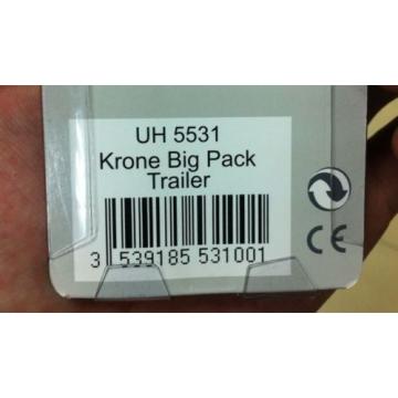 Universal Hobbies Komatsu UH 5531 Krone Big Pack Trailer Key chain Keyring