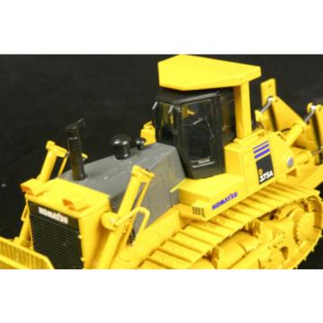 FIRST GEAR Komatsu D375A Bulldozer Crawler w/ Ripper Tractor Collector Toy 1/50