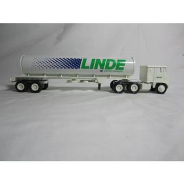 Winross 1981 LINDE White 7000 Tanker