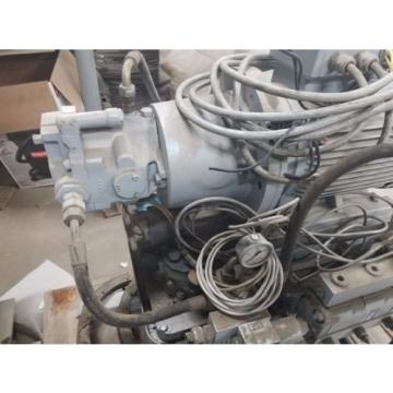 Daikin Piston Pump V38A3RX-85 with FOMP 160L-4 motor, includes tank and fittings