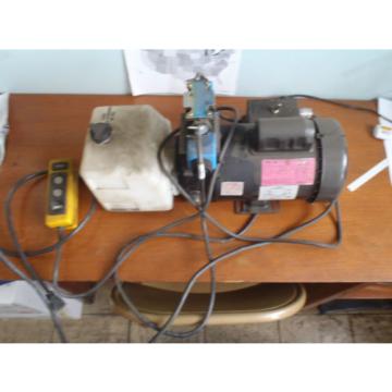 Vicker#039;s Electric Single Action Hydraulic Pump With Remote