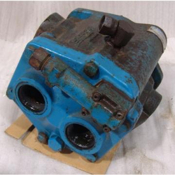 Hydraulic pump Vickers PVB20 RS 20 CM 11 used