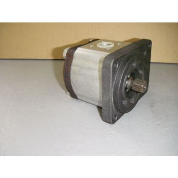 Bosch 0510525312 Hydraulic Pump AGCO 722580883