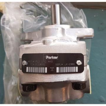 New Parker Hydraulic Pump  P12-17C-4K5 /  P12 17C 4K5