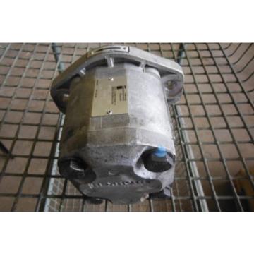 REXROTH   IPF2G2-40B/016 RRISMR HYDRAULIC pumps  USED