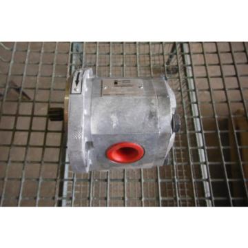 REXROTH   IPF2G2-40B/016 RRISMR HYDRAULIC pumps  USED