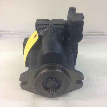Sauer Danfoss Hydraulic Piston Pump, Model #: LRR03DLS2014NNN3C2BGA6NAAANNNNNN