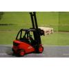 Siku 1722 - Linde Forklift Truck - 1:50 Scale #2 small image