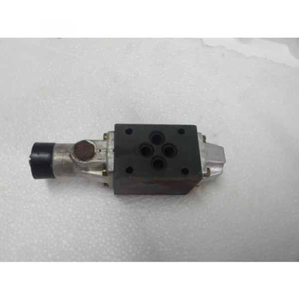 4WMD6D53/F Singapore Japan New Rexroth R900416029 Hydraulic  Directional spool valve Rotary Knob #4 image