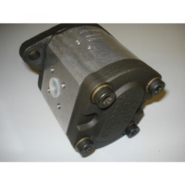 Bosch Australia Dutch Rexroth Hydraulic External Gear Pump 0510 625 027 (new) #3 image