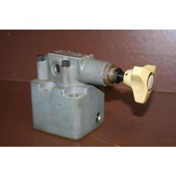 Pressure Australia china reducing valve DR10-4-10/1500YV Rexroth Unused #1 image