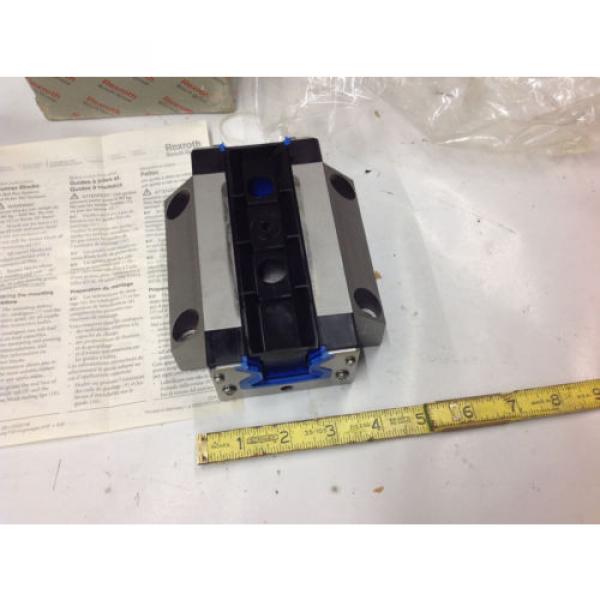 Rexroth Russia France R185143210 Linear Runner Block Roller Rail.   NEW IN BOX #6 image