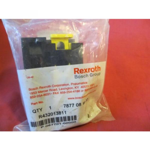 Rexroth Dutch Egypt 898 500 3902, R432013811, P67701 Manifold Inlet Segment, Bosch 7877-08-W #1 image