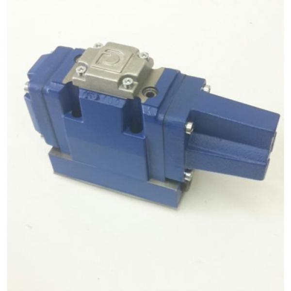 Rexroth Italy Russia 4WRZ10 Proportionalventil vorgesteuert  proportional valve 70403.5 #4 image