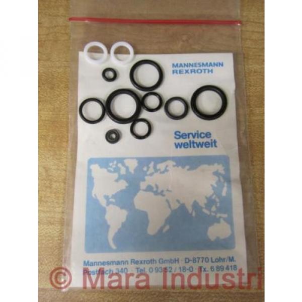 Mannesmann Italy Russia / Rexroth 311268-00 Seal Kit 31126800 #1 image