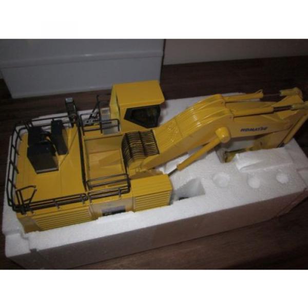 Komatsu Mining Germany PC3000 SUPER SHOVEL model #3 image