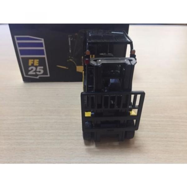 1/24 Komatsu FE Series FE25-1 Forklift Truck Pull-Back Car not sold in stores #2 image