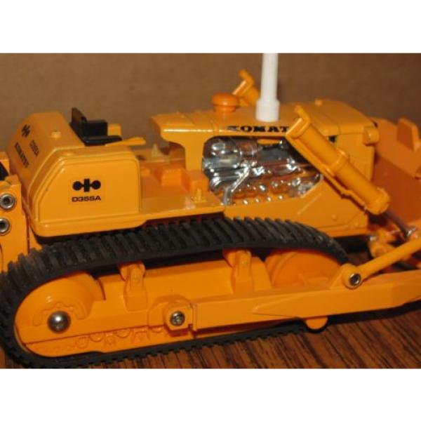 Komatsu D355A Bulldozer Crawler Toy 1/50 McCallister Equipment  Yonezawa Diapet #6 image