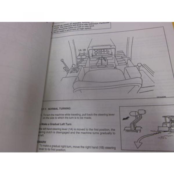 Dressta Komatsu TD-7H TD-8H TD-9H Crawler Tractor Ops  Maintenance Manual #2 image