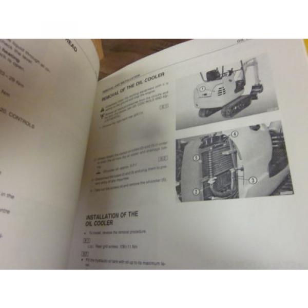 Komatsu PC12R-8 PC15R-8 Hydraulic Excavator Repair Shop Manual #2 image