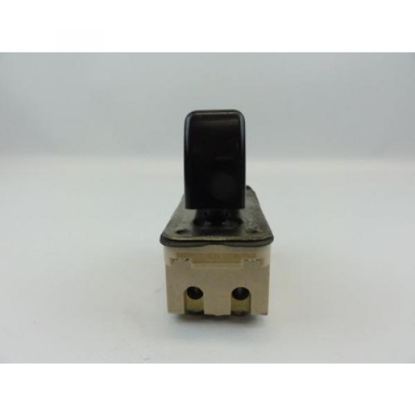 Bosch #1609200060 New Genuine OEM Switch for 1340 Angle Grinder #4 image