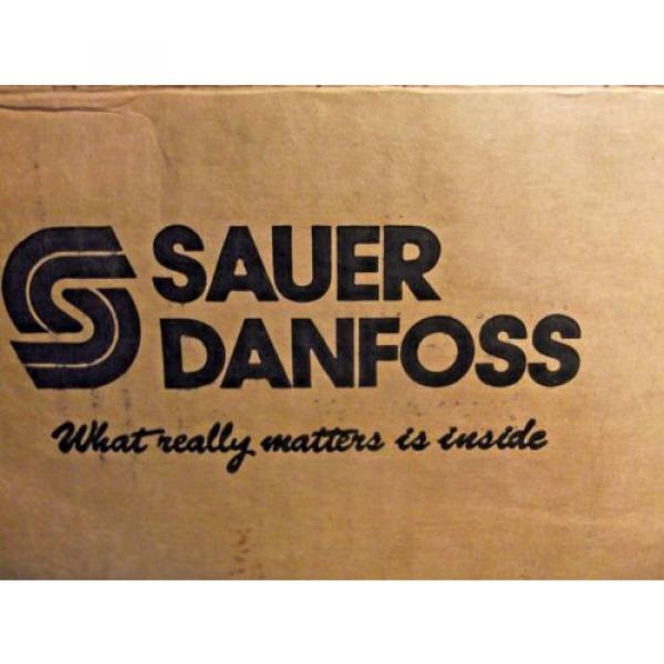 Sauer Danfoss  2FFL12-D6-10/305-V Compensated Spreader Valve New Old Stock #5 image