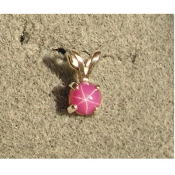 VINTAGE LINDE LINDY PETITE 5MM PINK STAR RUBY CREATED SAPPHIRE PENDANT N/CHN SS #1 image