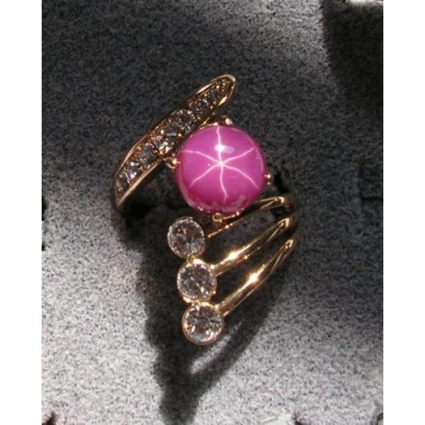 LINDE LINDY PINK STAR SAPPHIRE CREATED RUBY 2ND YELLOW GOLD ION PLT BRASS RING #1 image
