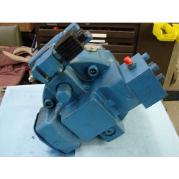 Rexroth Hydraulic Variable Displacement Axial Piston Pump AA10VS071DRG/31R PKC62 #8 image