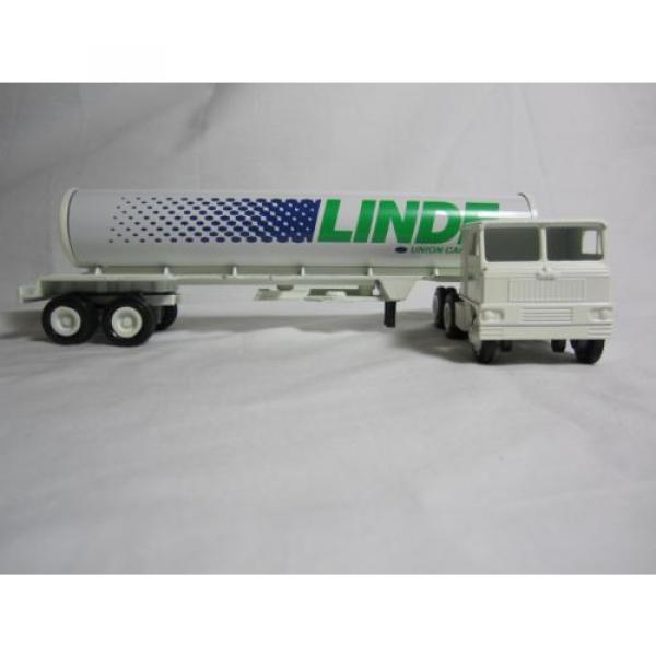 Winross 1981 LINDE White 7000 Tanker #2 image
