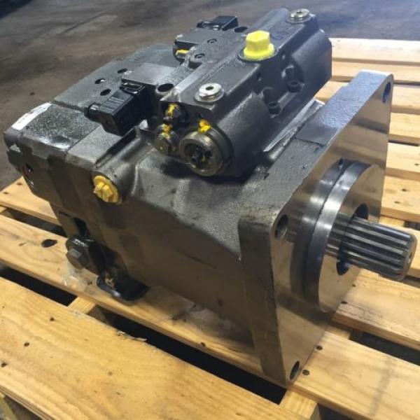 Linde Hydraulic Pump Model HPV210RIE1PC18H2EF3809RD1EXXX3S #1 image