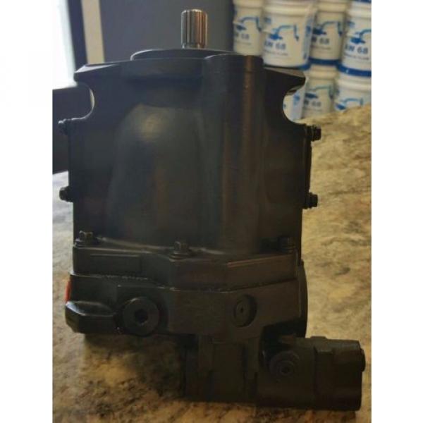 LPVE21L3030CPV12178, Samek, Vickers Hydraulic Piston Pump, 2.75 cuin3/rev #1 image