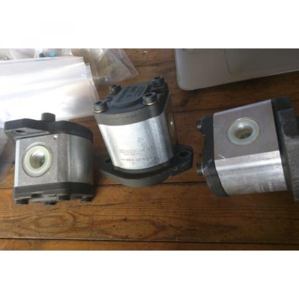 New - BOSCH HYDRAULIC PUMP 0510-525-031 087 BOSCH 05105250315 (3 available) #2 image