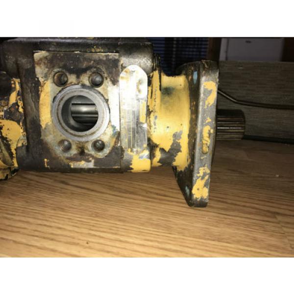 * LARGE * PERMCO HYDRAULIC PUMP MOTOR  # P5000A 367 M NP20 6   USED #10 image