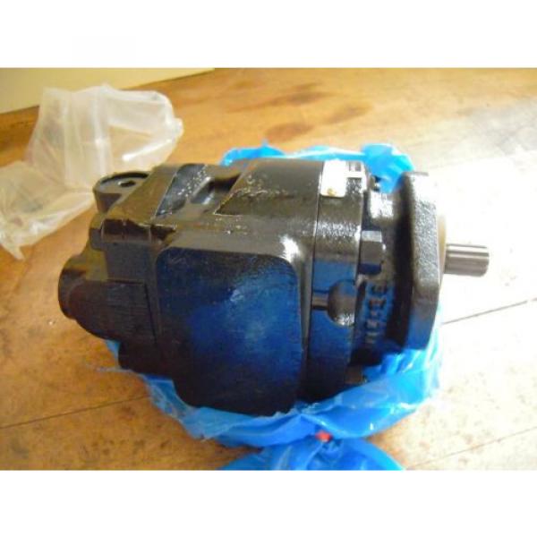 Parker Hydraulic Rotary Pump # 3597453 NEW #7 image