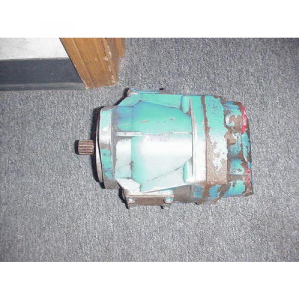Vickers Eaton  Hydraulic Pump 02-466220, PVE012R05AUB0B21240001001AGCD0A PVE012 #1 image