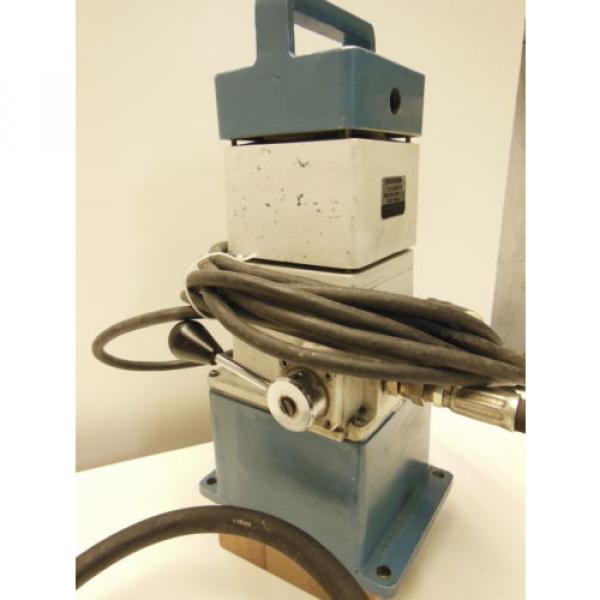 Owatonna tool co. Vanguard Jr. 2 stage hydraulic pump #4 image