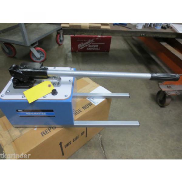 SPX 4008 Two-Stage Hydraulic Hand Pump #9 image