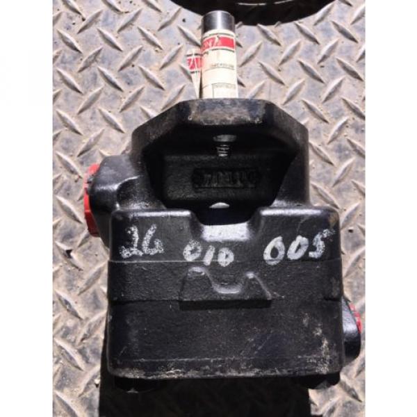 Vickers Vane Pump V230 5 1A 12 LH #5 image