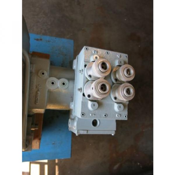 Oilgear Pump DMCR-2011-MNL 1100 PSI 1200 RPM 34.6 GPM NOS #7 image