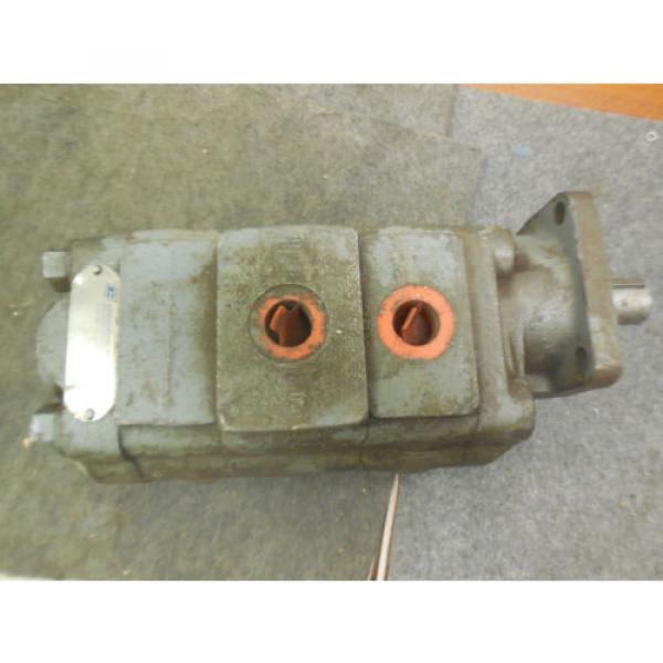 PARKER COMMERCIAL HYDRAULIC PUMP # 313-9122-156 #1 image