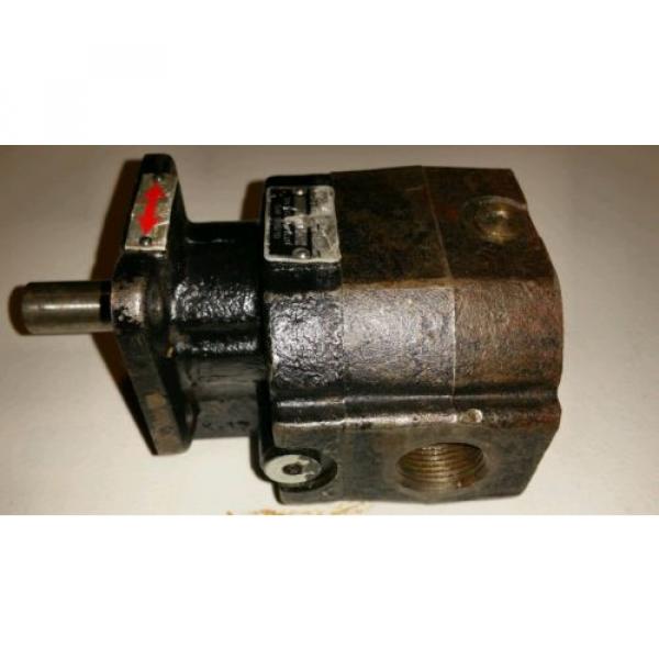 Hydraulic Pump Global MFG. 1038 8HC 5/8&#034; Shaft #1 image
