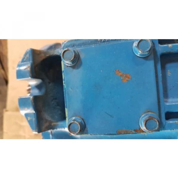 origin Eaton Vickers Hydraulic Pump PVE19AR05AB10B16240001001AGCDF / 02-341636 #7 image
