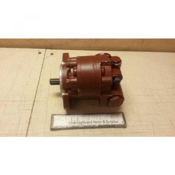 Eaton Hydraulic Rotary Pump LT2-845 9-Spline 1500-psi 8-gpm 24337-LDRT 24330-2C #1 image