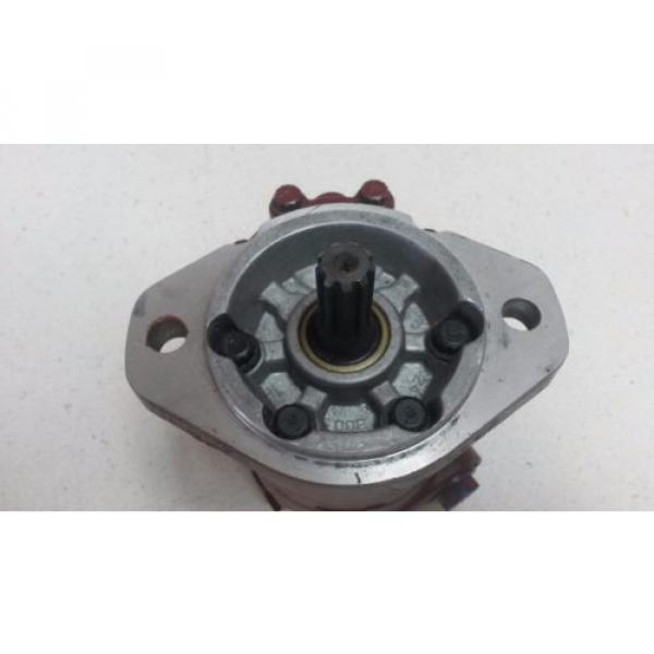 Eaton Hydraulic Rotary Pump LT2-845 9-Spline 1500-psi 8-gpm 24337-LDRT 24330-2C #4 image