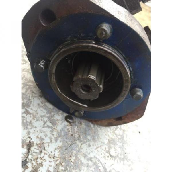 Telsta Bucket Truck Lift Hydraulic Drive Pump Worm Gear Eaton Boom Rotator #6 image