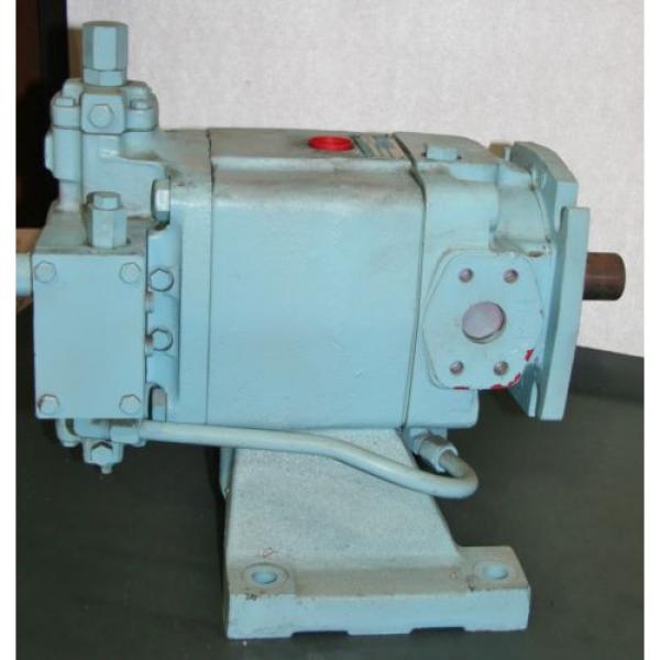 Denison Hydraulic Pump amp; Mount w Servo Control 336 HP P46V-02P-103-2R01-1D04 #3 image