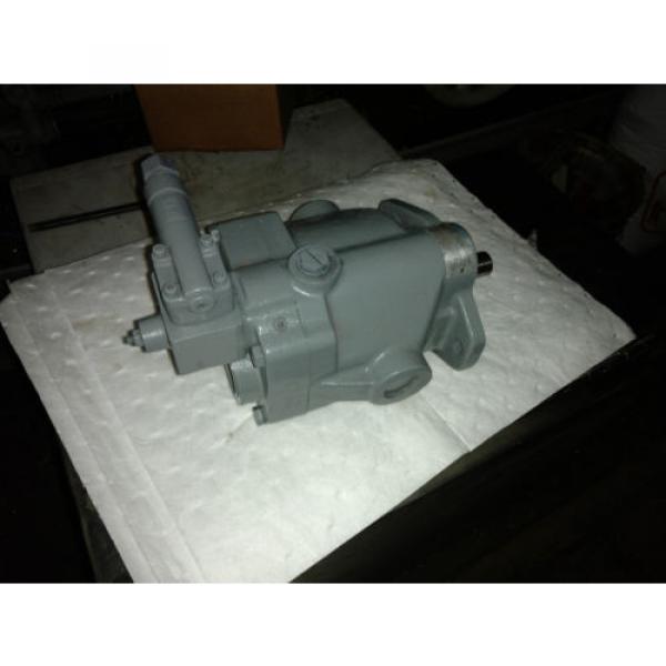Hydraulic Pump Vickers PVB 15 RSY 31 201cubic inches per revolution #4 image