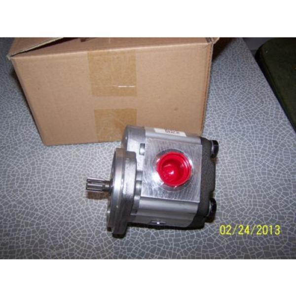 Parker Hydraulic Gear Pump 5 GPM 525492 #2 image